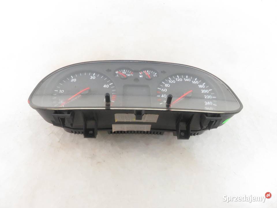 LICZNIK VW BORA 19 TDI 1J0920802G