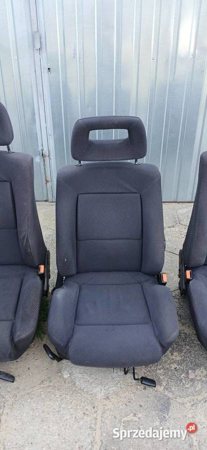 Fotele audi 80 b4 półkibełki Lututów