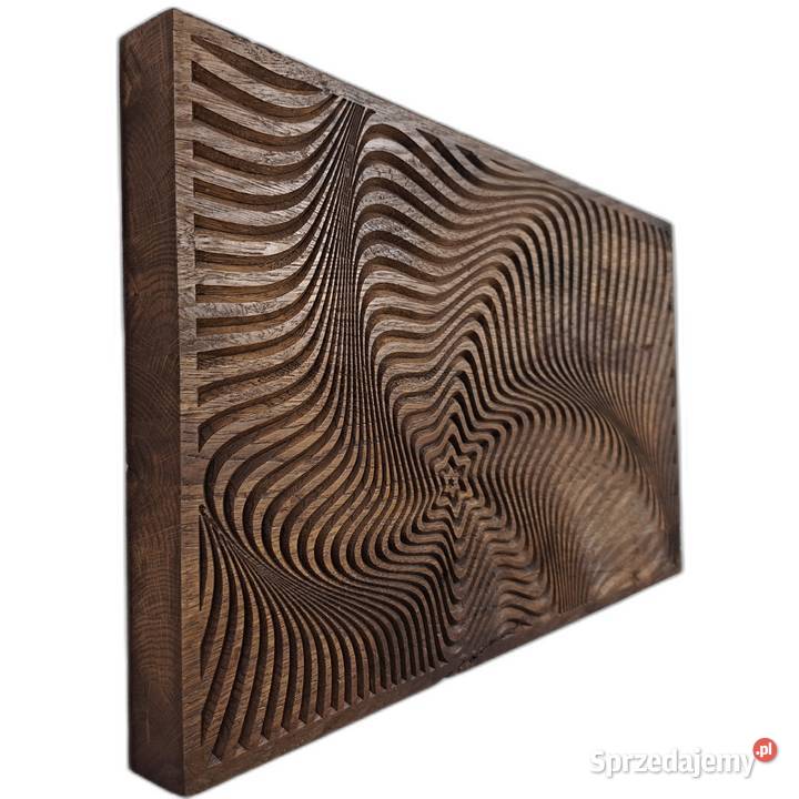Abstrakcyjna dekoracja z drewna hipnotyczny wzór zachodniopomorskie Malechowo