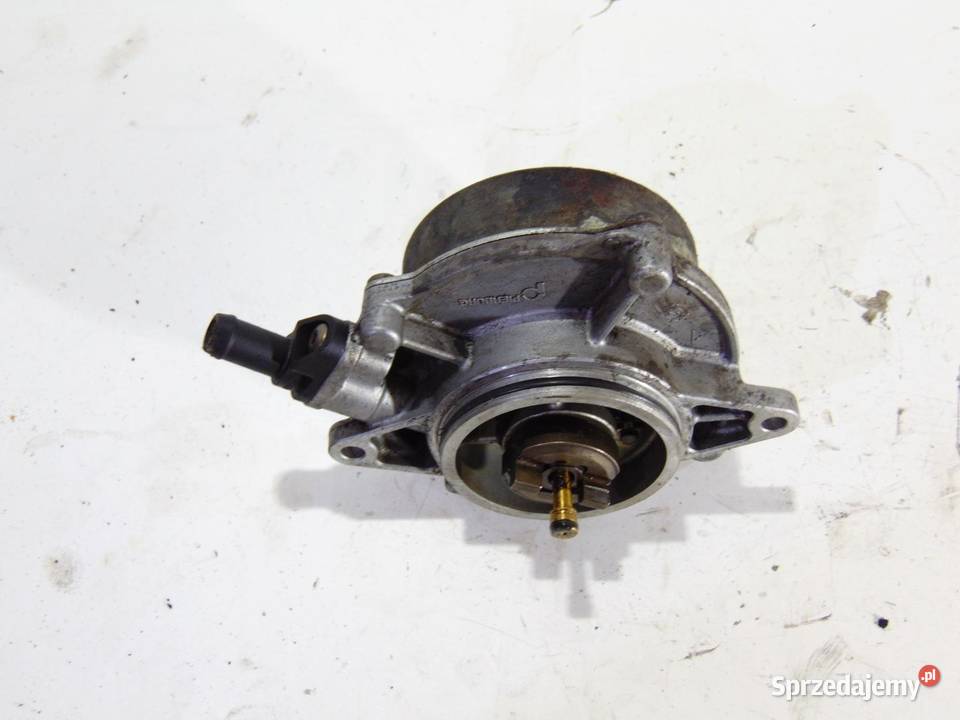 POMPA VACU VACUM AUDI A8 D3 40 TDI 057145100F osobowe