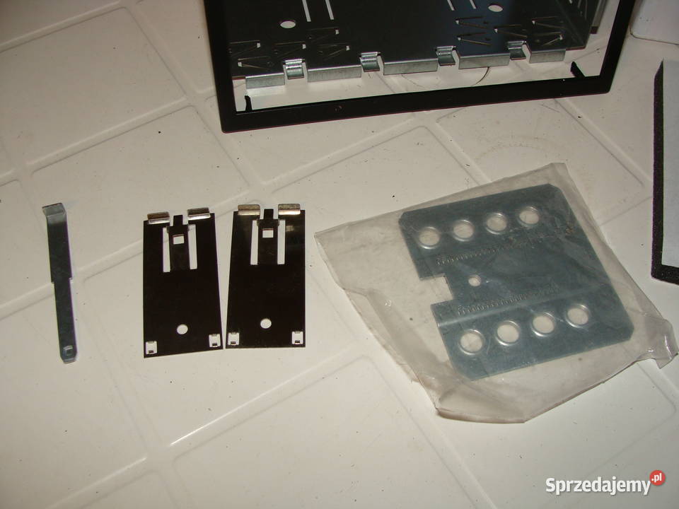 Półkieszeń kieszeń ramka montażowa uniwersalna łódzkie Wieluń sprzedam
