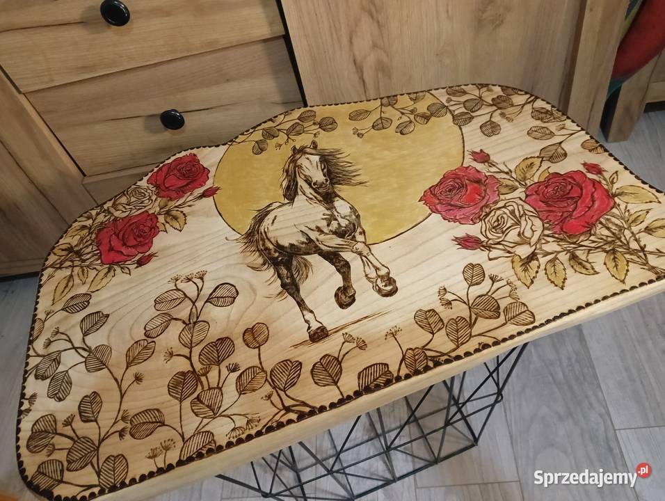 Stolik kawowy ręcznie wypalany plaster brzozy