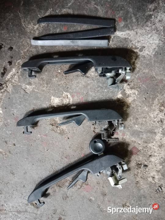 KLAMKA ZEWNĘTRZNA VW GOLF II Poddębice sprzedam