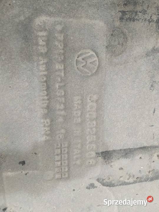OSŁONA PODWOZIA LEWA PRAWA KPL 3Q0825505 VW