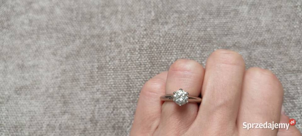 Pierścionek zaręczynowy bzłoto 750125ct GIA Gdańsk