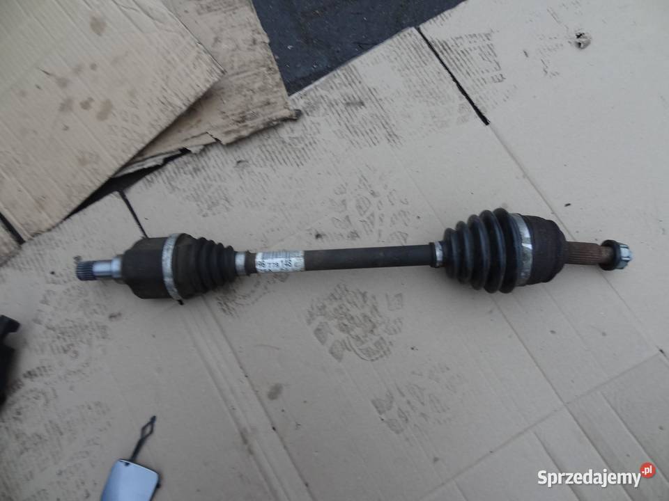 PÓŁOŚ LEWA PEUGEOT 308 T9 16 EHDI 9677914880