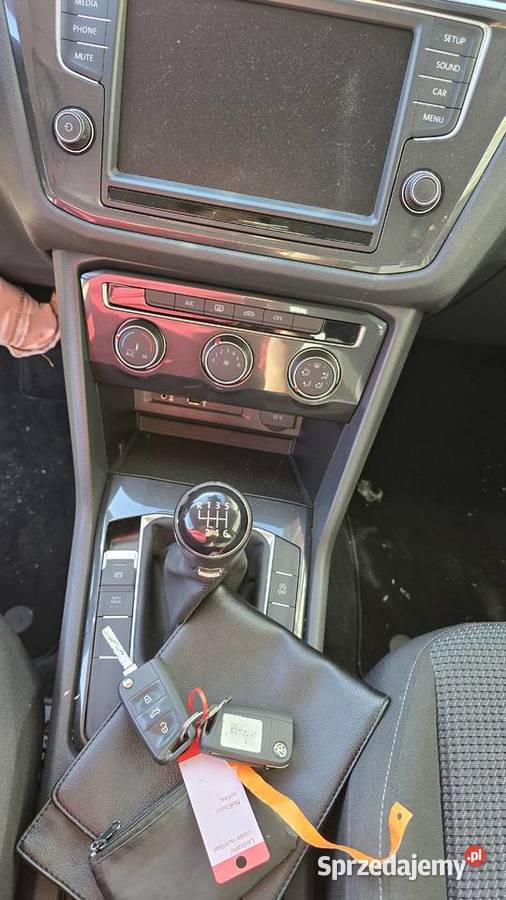 Volkswagen Tiguan II 20 TDI 2016r opolskie Nowy Świętów sprzedam