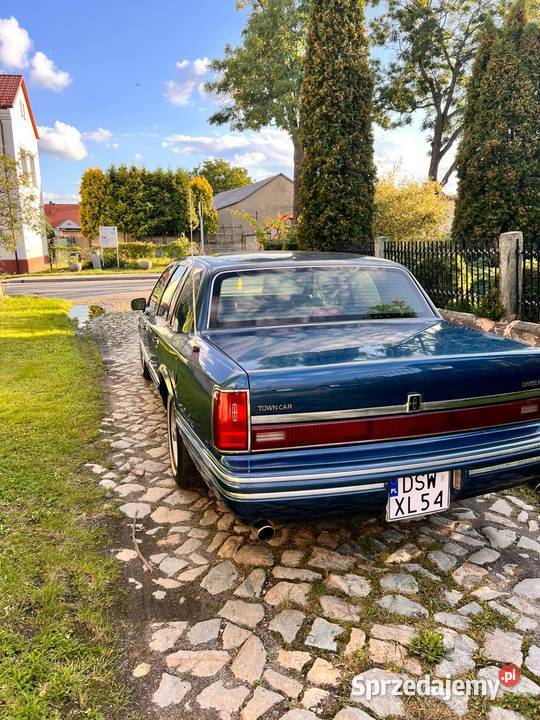Lincoln town car 46 nieuszkodzony dolnośląskie