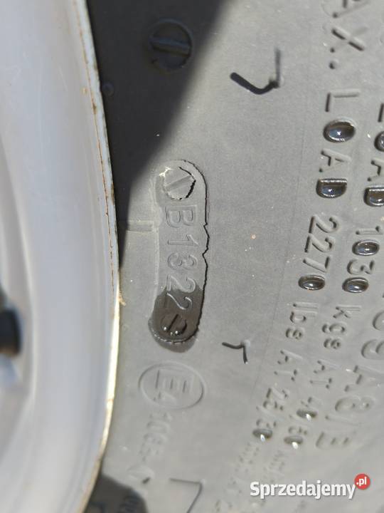 Koła 38085 r30 i 25085 r24 komplet opony felgi Uniejów
