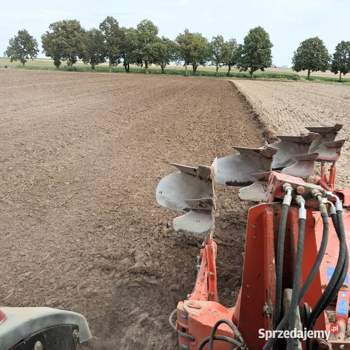 Pług obrotowy Kuhn Varimaster 4 skibowy 41 Zabez Strzelno