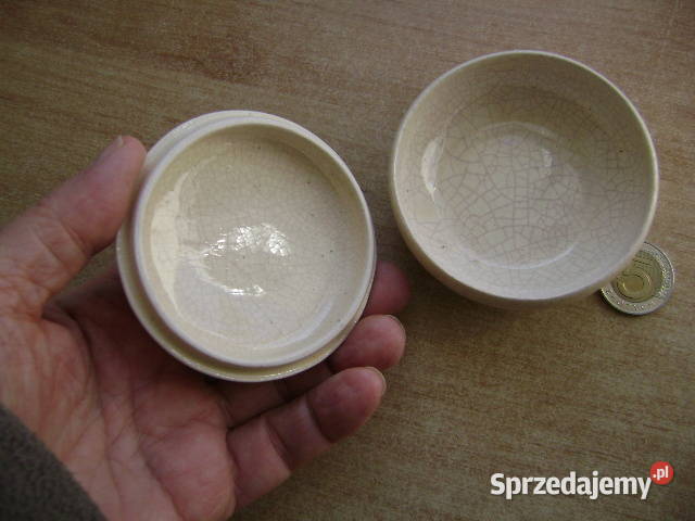 Starocie z PRL Porcelana luksusowa spękana Gdynia
