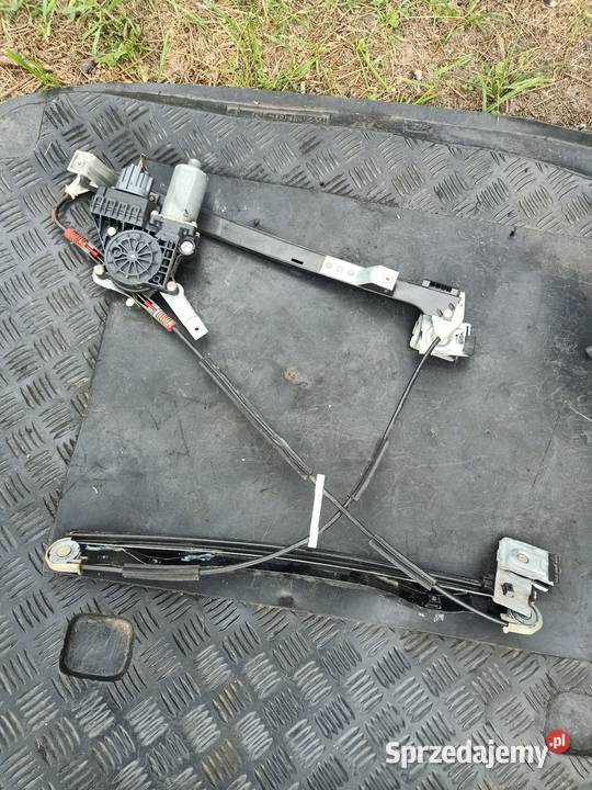 Mechanizm podnoszenia szyby prawy przó ford Szczecin