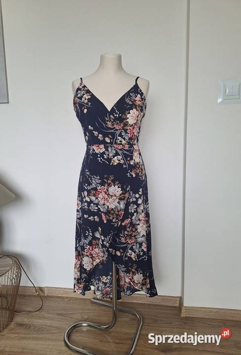 Śliczna letnia asymetryczna długa sukienka maxi sprzedam