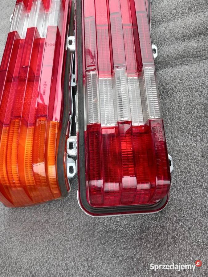 Mercedes W 123 Tylna lampa lewa prawa wielkopolskie Bukownica