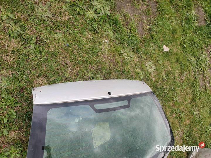 Klapa tylna tył bagażnika Volvo v40 9604 srebrna osobowe Klapy bagażnika Kraków