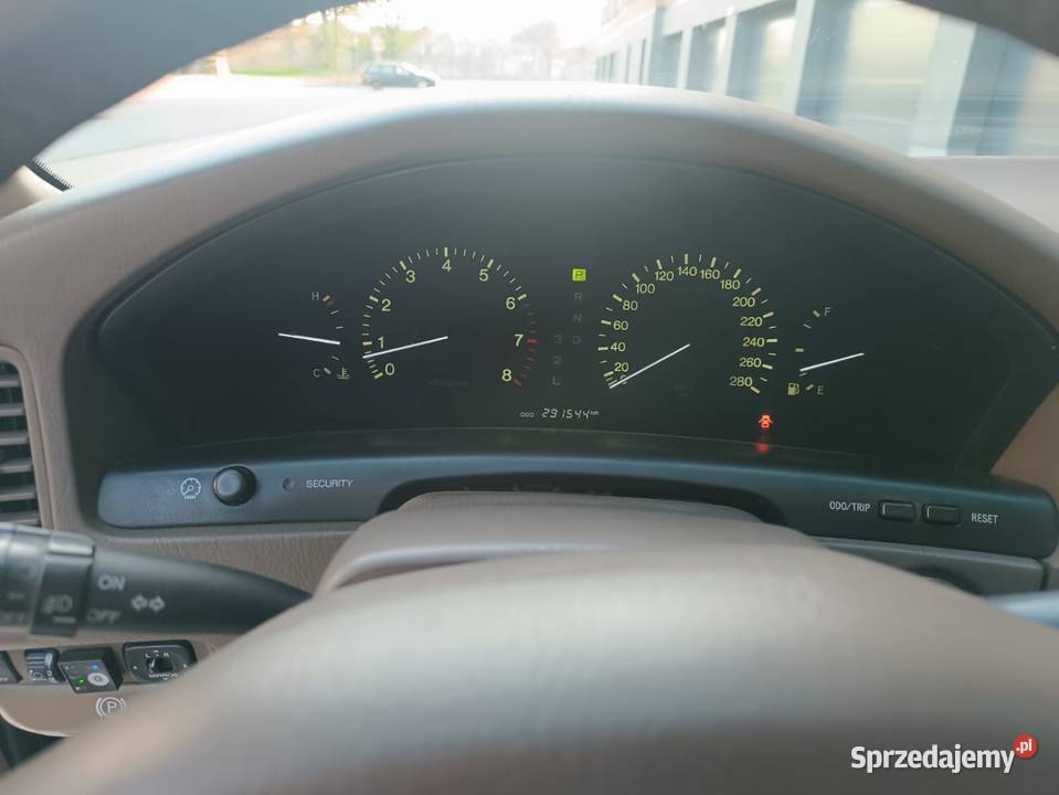 Klasyk Lexus LS400 UCF20 1996 w pełni poduszka powietrzna śląskie Częstochowa