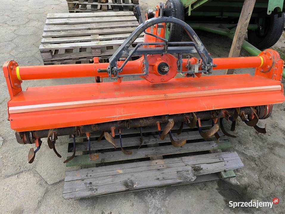 Glebogryzarka KUBOTA 170 3 punktowa Dębica