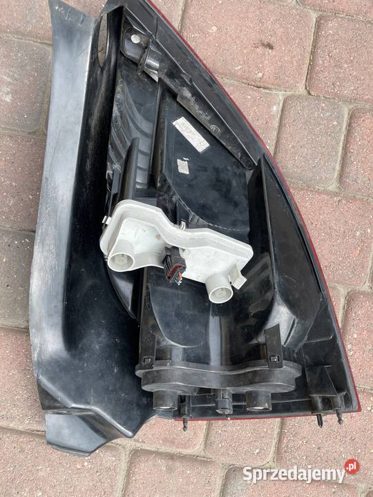 Lampa tylna prawa RENAULT MEGANE 2 Margonin
