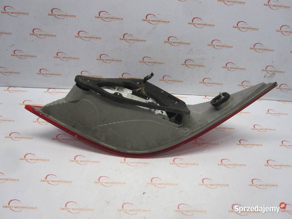 MERCEDES CLS C219 07r lampa lewa tył A2198200164 Kielce sprzedam