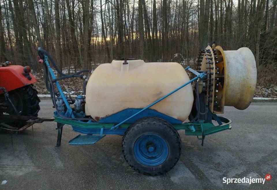 Opryskiwacz sadowniczy 1000l Ślęza ładny stan Dąbrowa Tarnowska