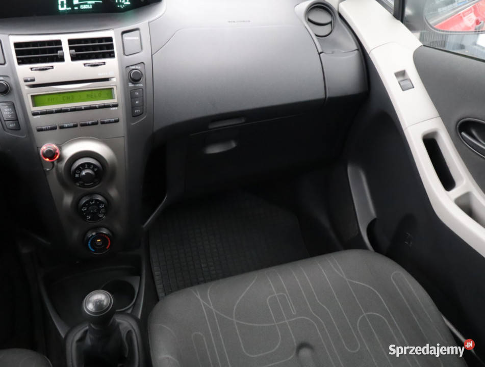 Toyota Yaris 10 VVTi