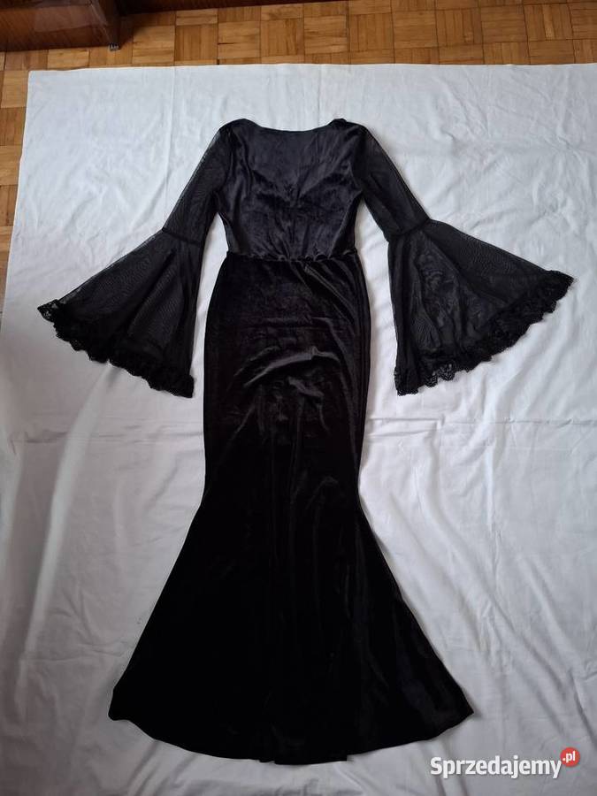 Czarna sukienka NOWA gotycka welurowa Kraków