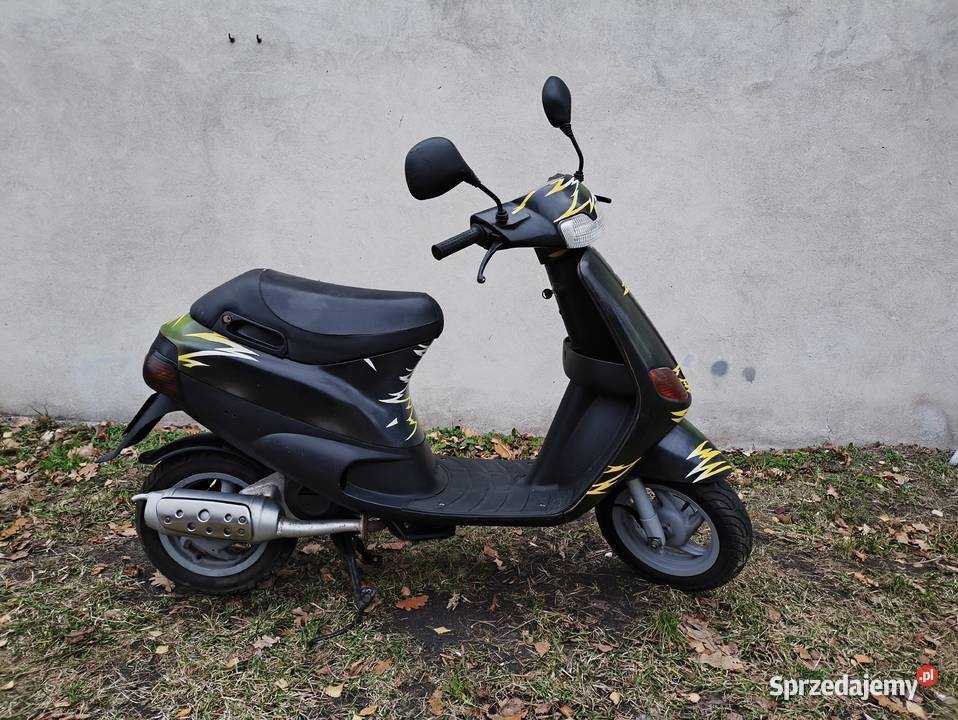 Skuter Piaggio ZIP 50 w całości sprzedam uszkodzony