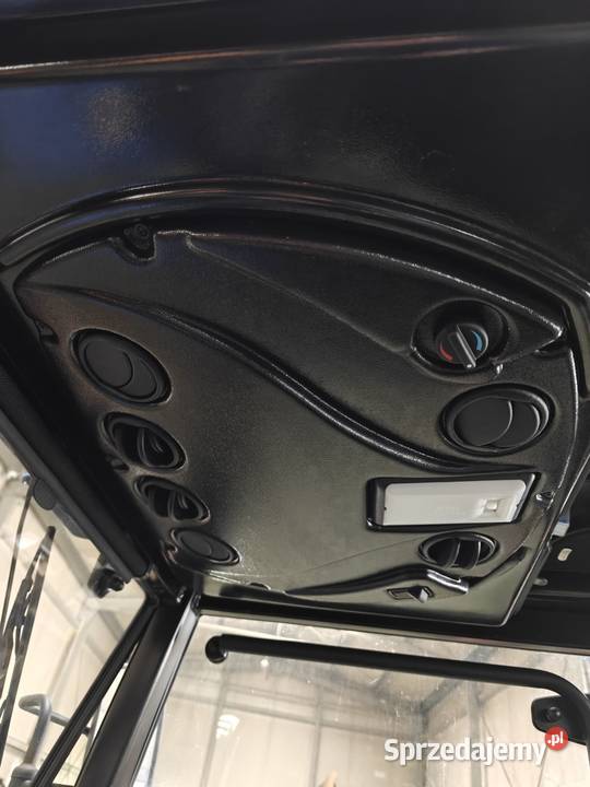 Iseki TM3187 z kabiną 4x4 1718 idealny do sadu Miszewo