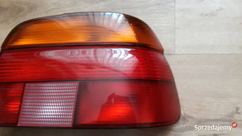 BMW e39 tylne lampy HELLA wielkopolskie sprzedam