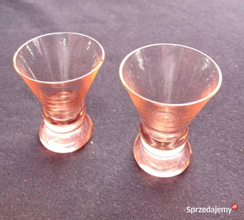 Dwa różowe kieliszki art deco pierwsza połowa XX Porcelana i szkło Koźminek sprzedam
