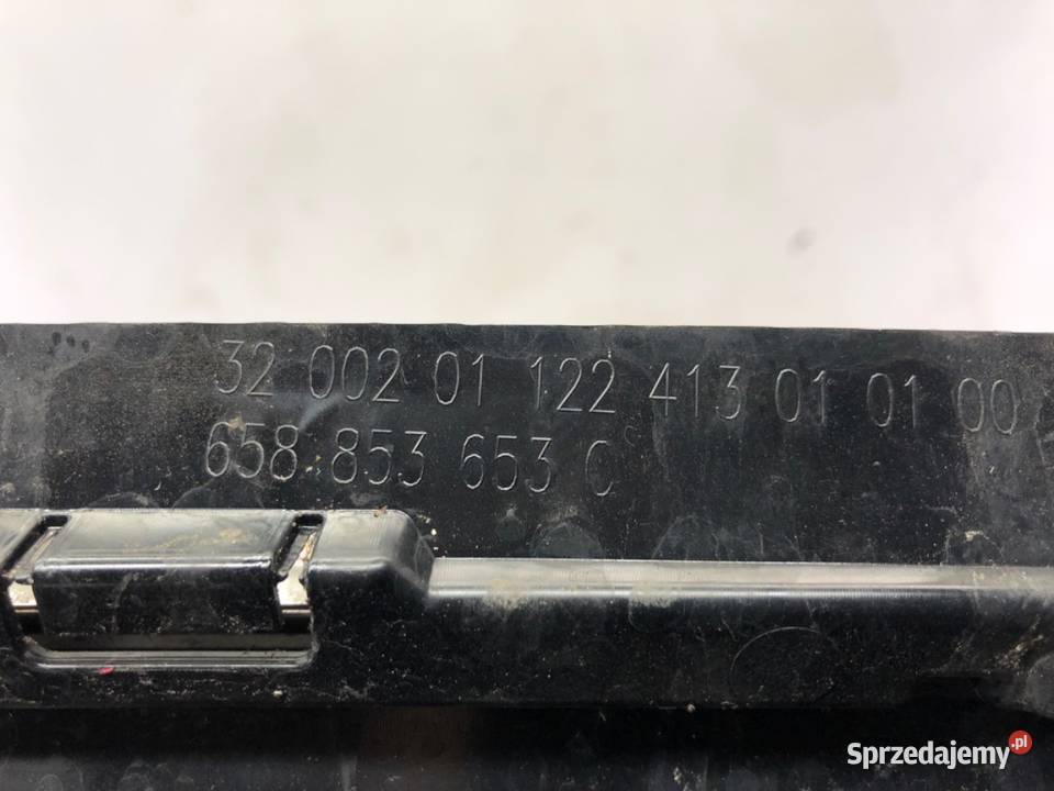 ATRAPA GRILL SKODA KAMIQ 658853653C Crossover sprzedam