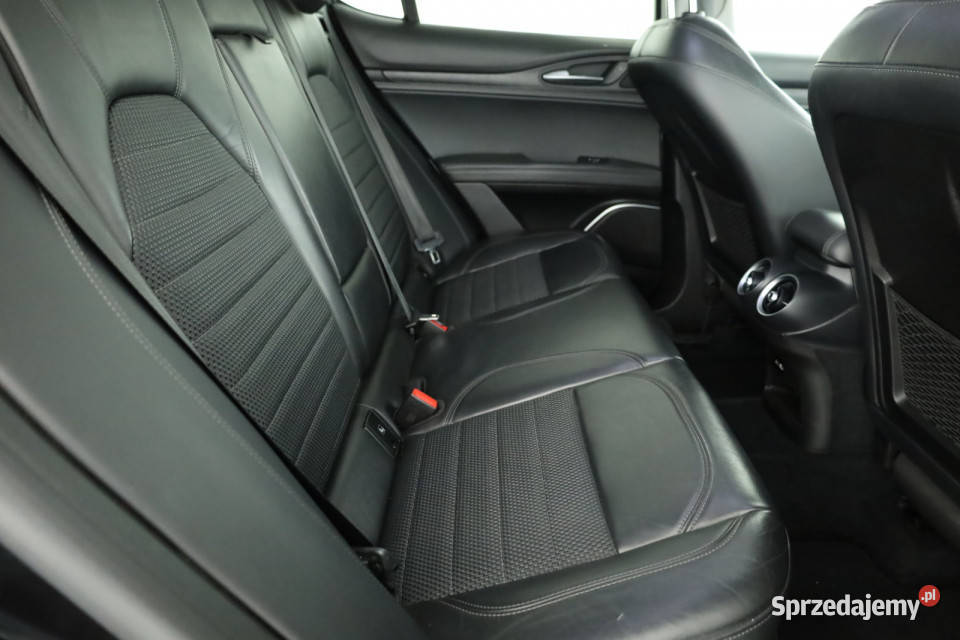 Alfa Romeo Stelvio 20 Turbo Q4 automatyczna Piaseczno