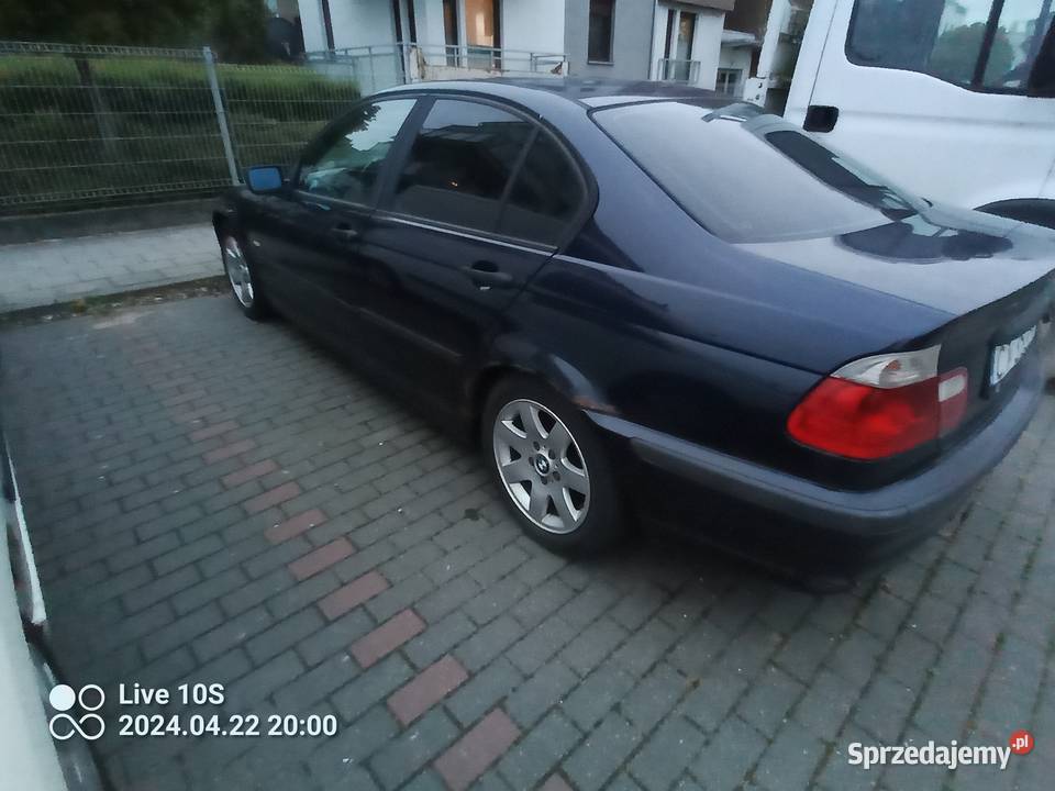 Bmw e46 sedan benzyna do remontu na części w 115KM kujawsko-pomorskie Toruń