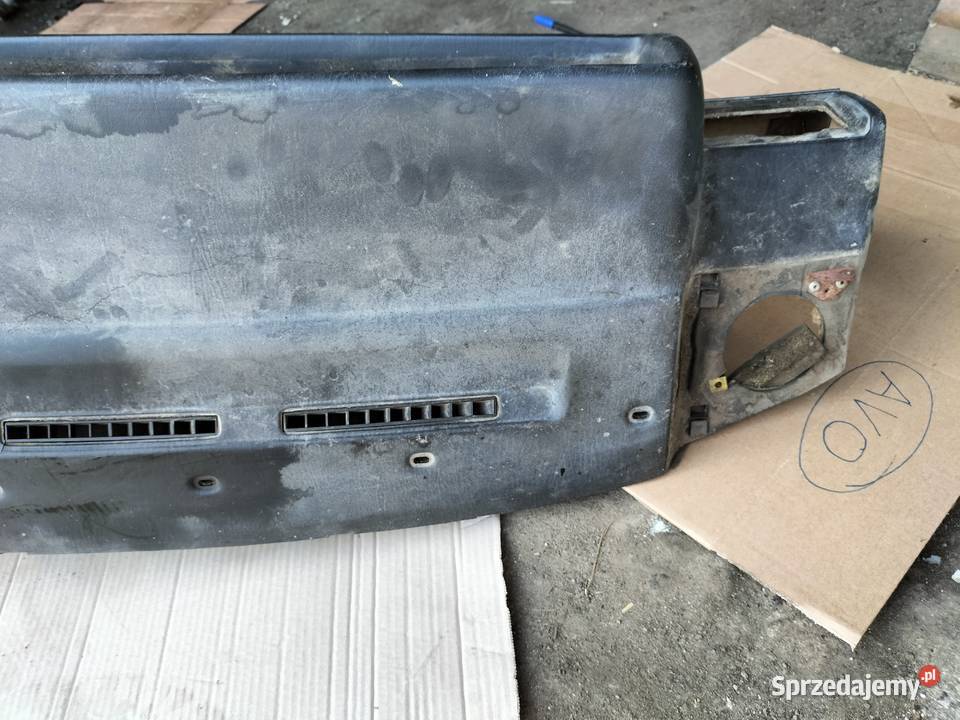 VW GOLF II 2 JETTA 2 DESKA ROZDZIELCZA KONSOLA Kamień-Kolonia