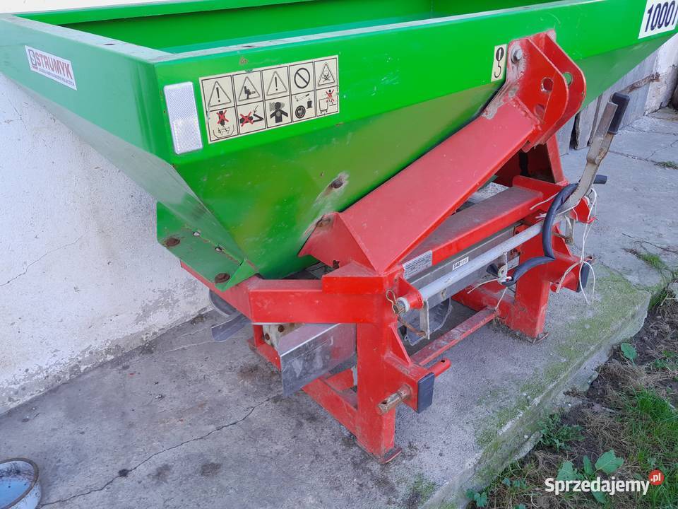 Rozsiewacz nawozu 600l Lubochnia