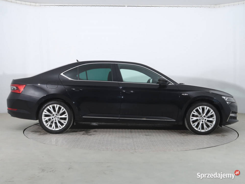 Skoda Superb 20 TDI ASR (kontrola trakcji)