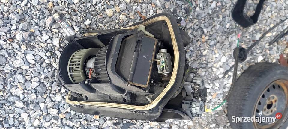 NAGRZEWNICA DMUCHAWA MIESZALNIK POWIETRZA E46 Modlniczka sprzedam