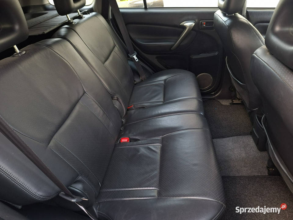Toyota RAV4 SUPER benzyna 20VVTi 4x4 z Niemiec kurtyny powietrzne Olsztyn