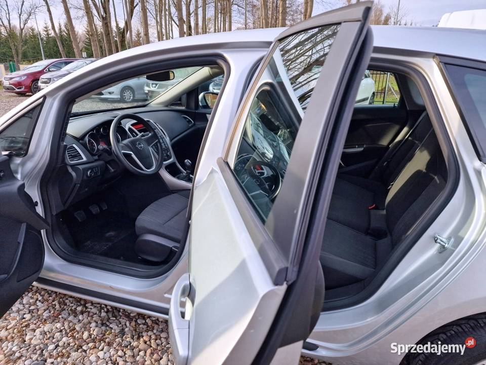 Opel Astra J 14 Benzyna Sprowadzony 114000km Białystok sprzedam