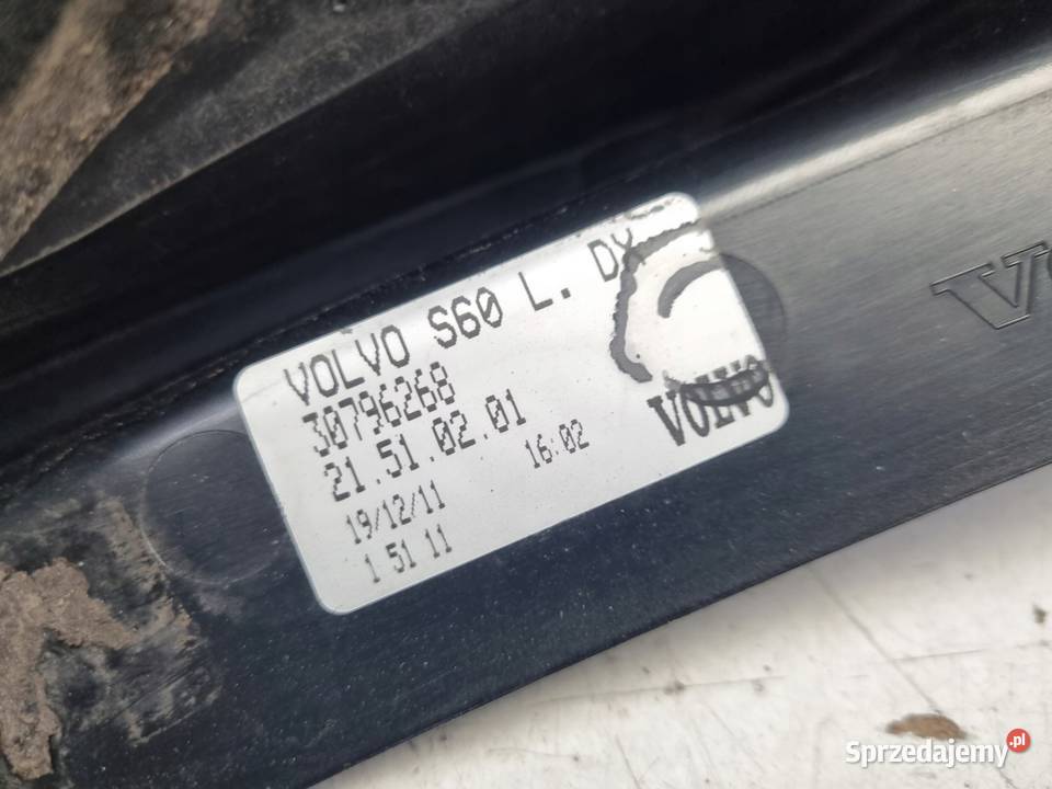 Volvo S60 II 1013r TYLNIA TYLNA LAMPA PRAWA Lampy tylne lubelskie Janów