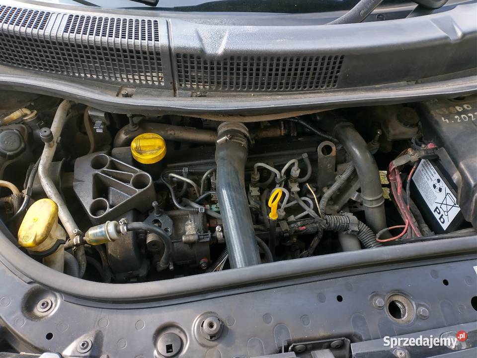 Samochód osobowy Renault scenic 2 radio / CD Łazy