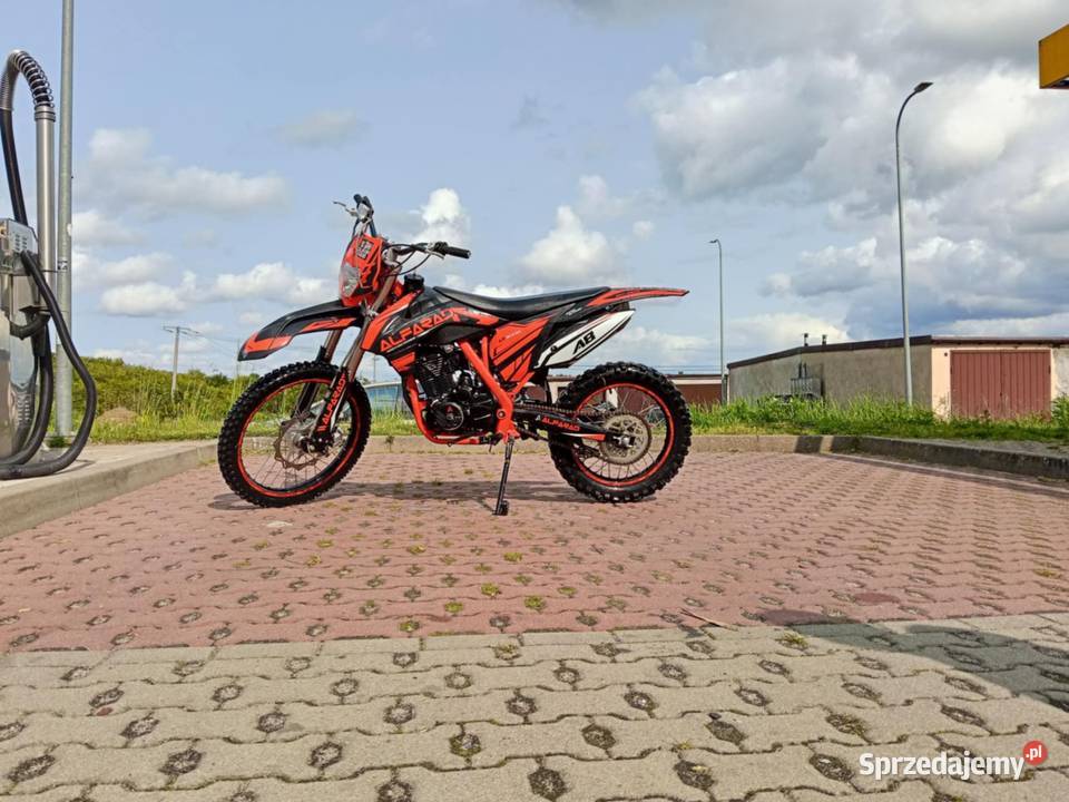 Cross alfarad a8 af300 wybuchu silnika pomarańczowy Złocieniec