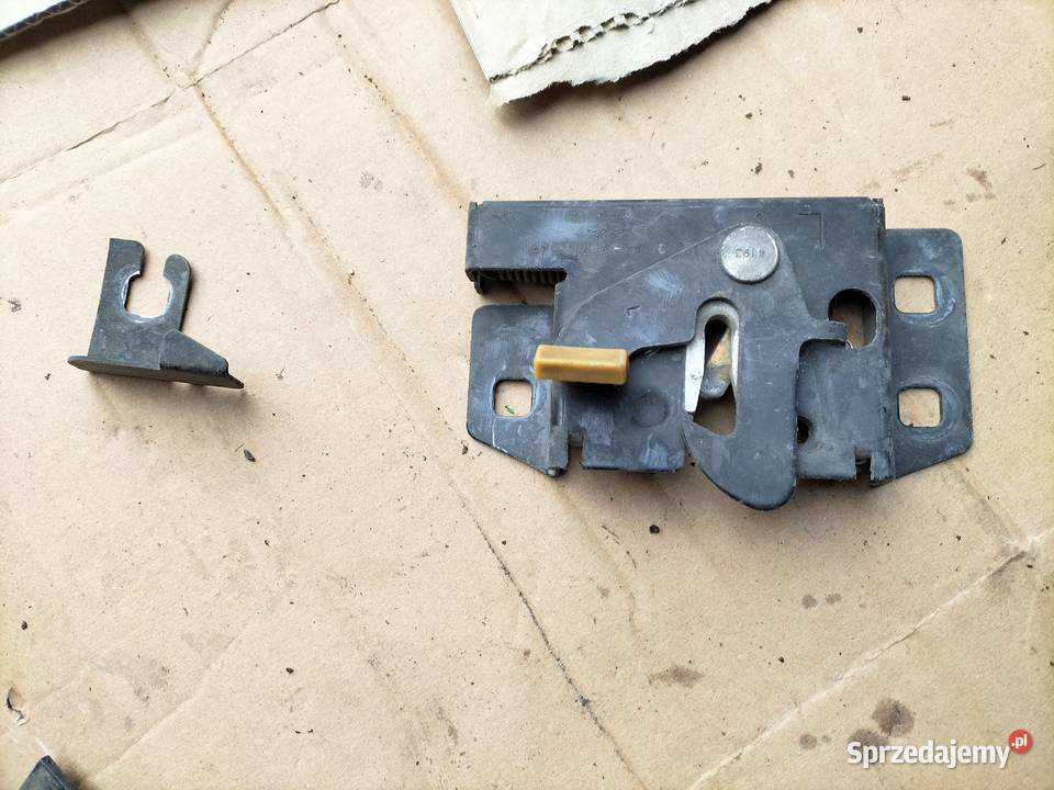 FORD MONDEO MK1 ZAMEK MASKI