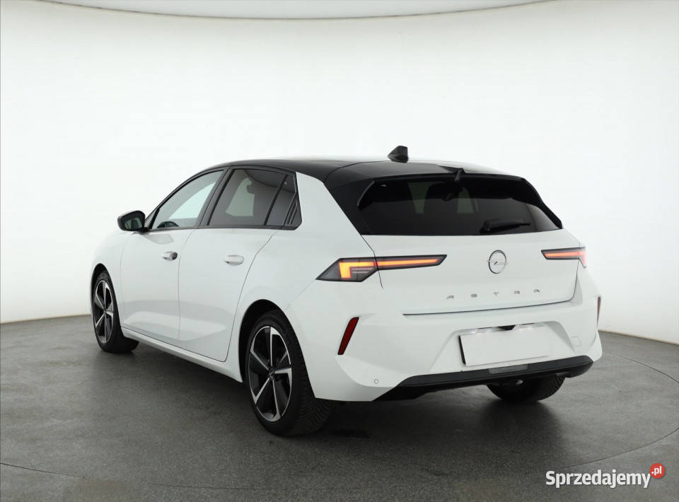Opel Astra 12 Turbo Piaseczno