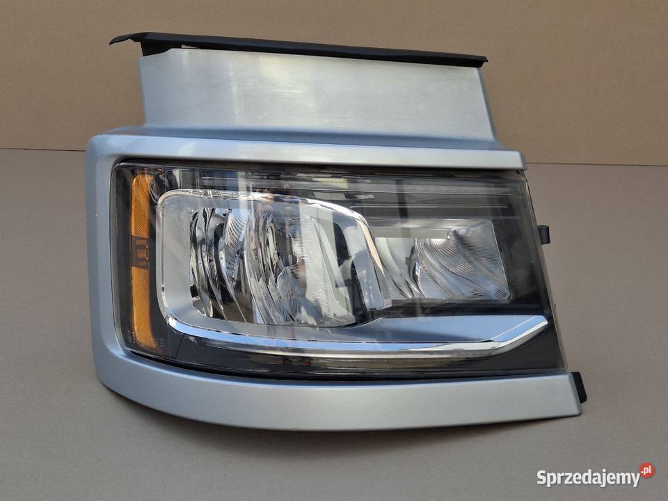 SCANIA R S REFLEKTOR PRAWY FULL LED LAMPA PRAWA Bieleń