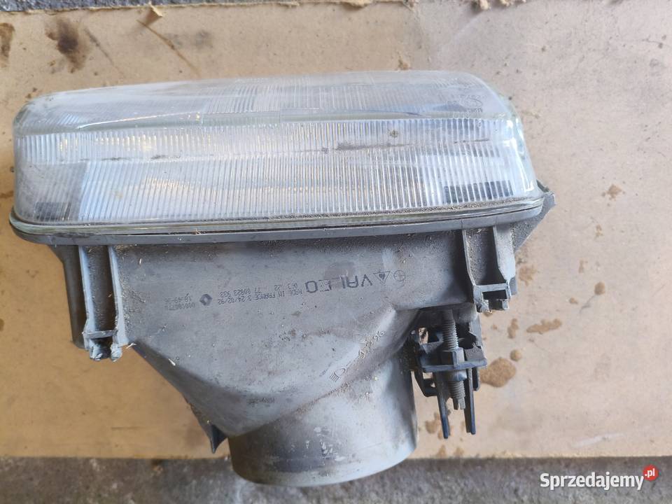 Renault 19 lampa przód