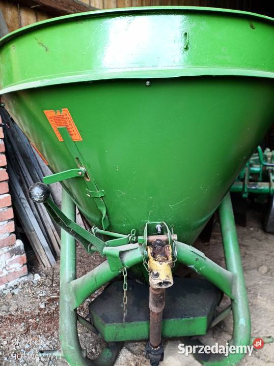 Rozsiewacz nawozów amazone EK 300 nieuszkodzony Rolnictwo Kębłów