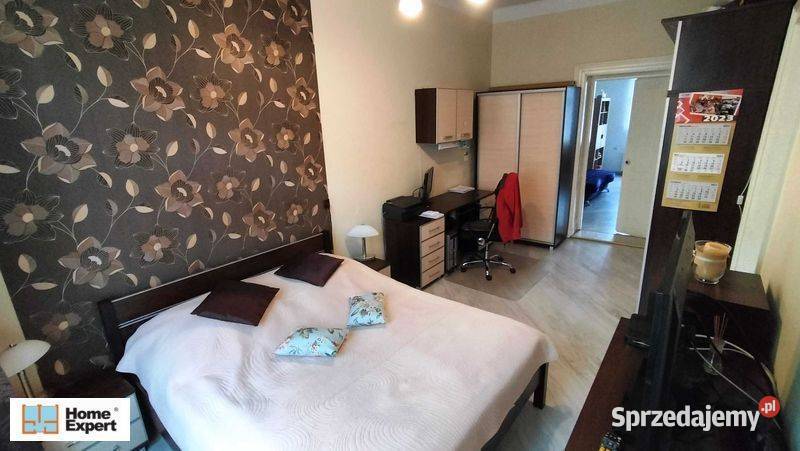 3pok 79met Piastowskiej PIWNICA Legnica kamienica