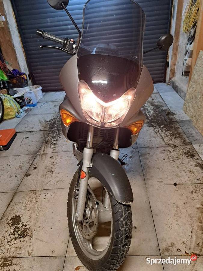 Honda Varadero 125
