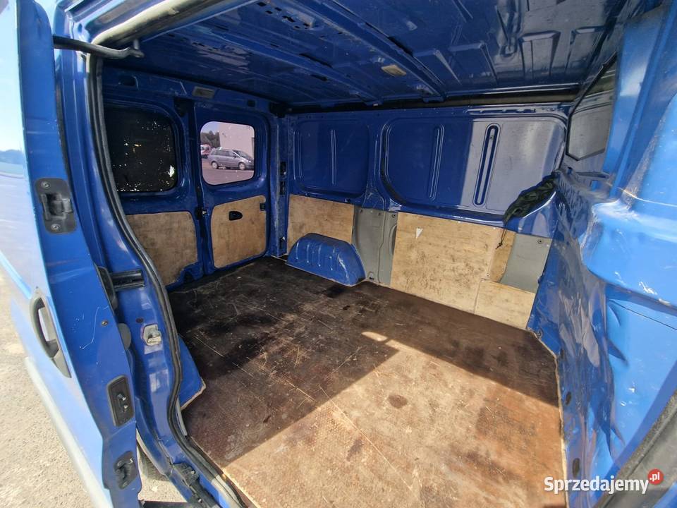 Renault Trafic 20 DCI blaszak 2009 Genowefa